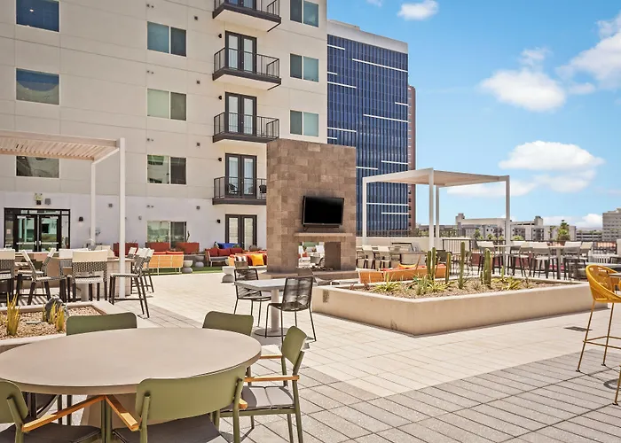 Mint House - Midtown Apartahotel 4*